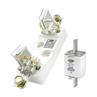 Fusible NT et socle TOSUNLUX