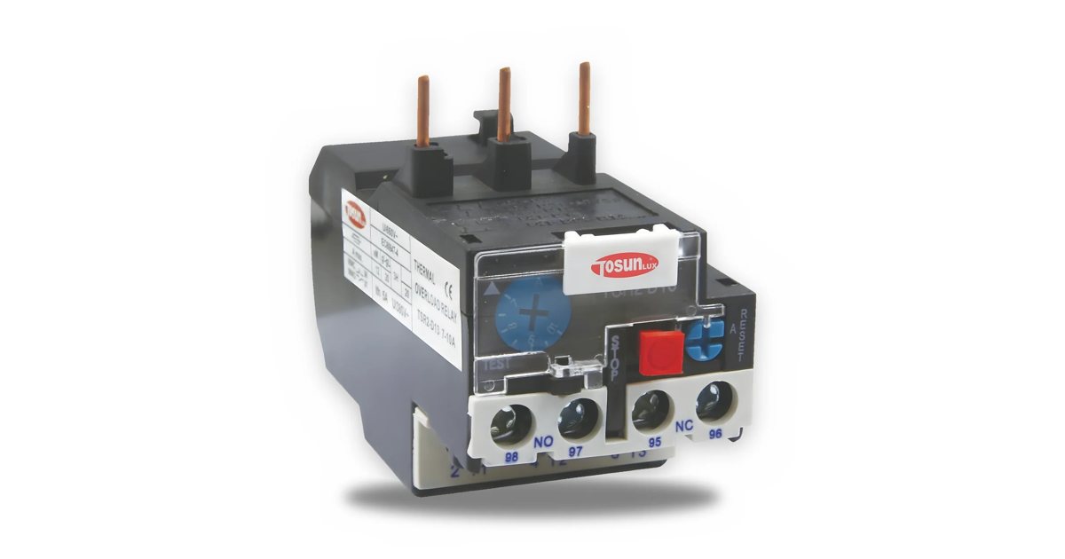 Relais thermique de surcharge TOSUNLUX TSR2-D13 monté sous contacteur